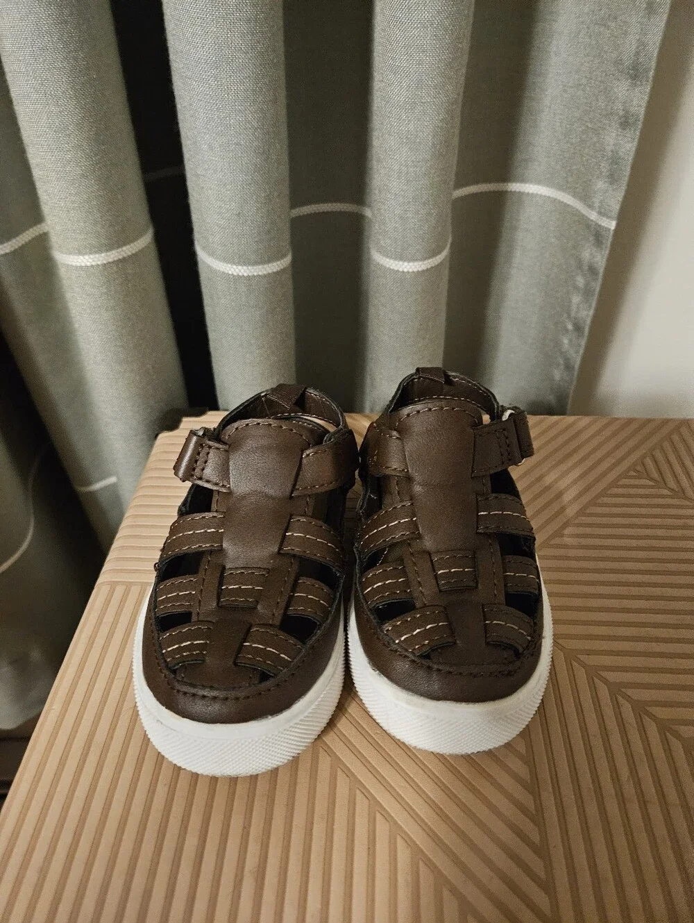 OshKosh Toddler Kids Brown Closed-Toe Sandals with White Sole Boys
